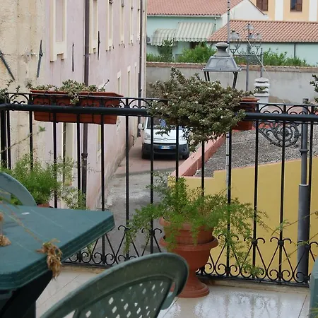 L'arco Alojamento de Acomodação e Pequeno-almoço Oristano